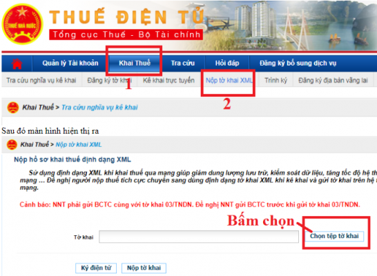 Vào khai thuế sau đó bấm chọn nộp tờ khai xml